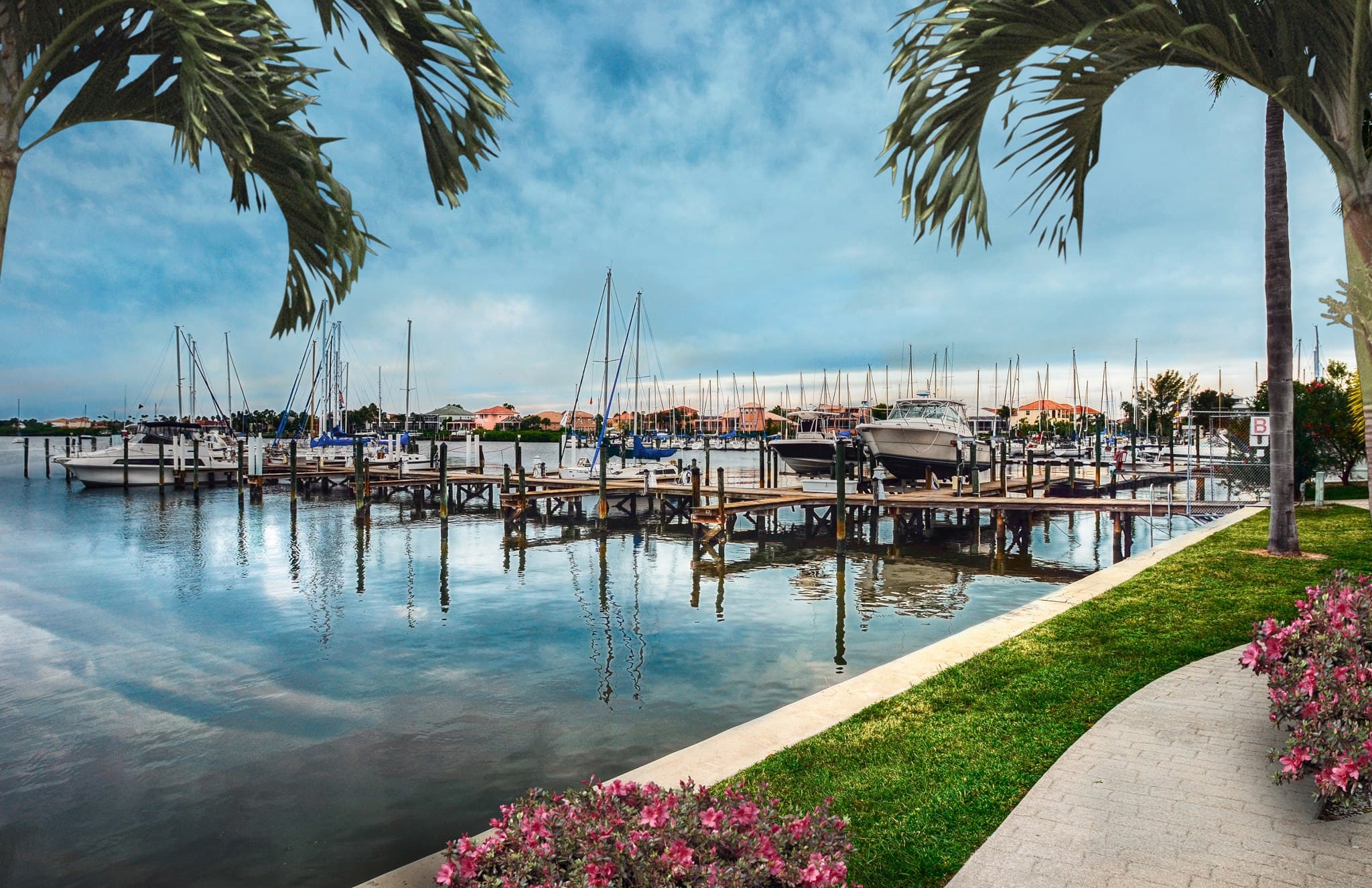 Lands End Marina Boating Destination
